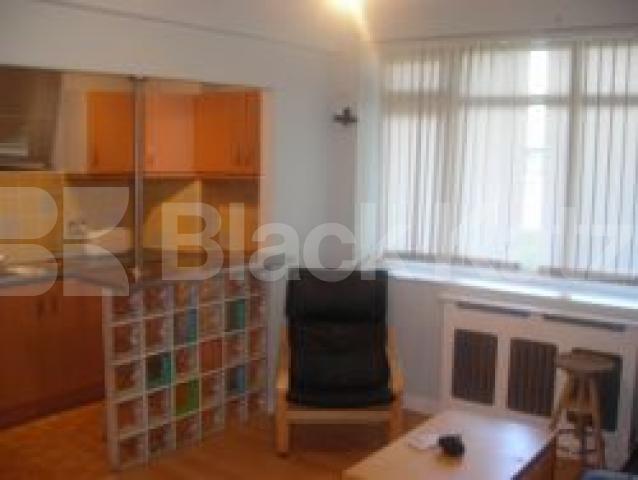 			NEW ON!, Studio Apartment, 1 bath, 1 reception Flat			 Wellesley Court, MAIDA VALE W9